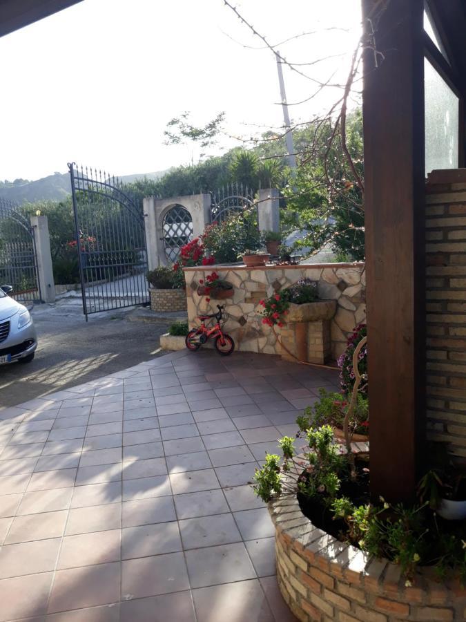 La Casa Di Bia Bed & Breakfast Корлеоне Екстериор снимка